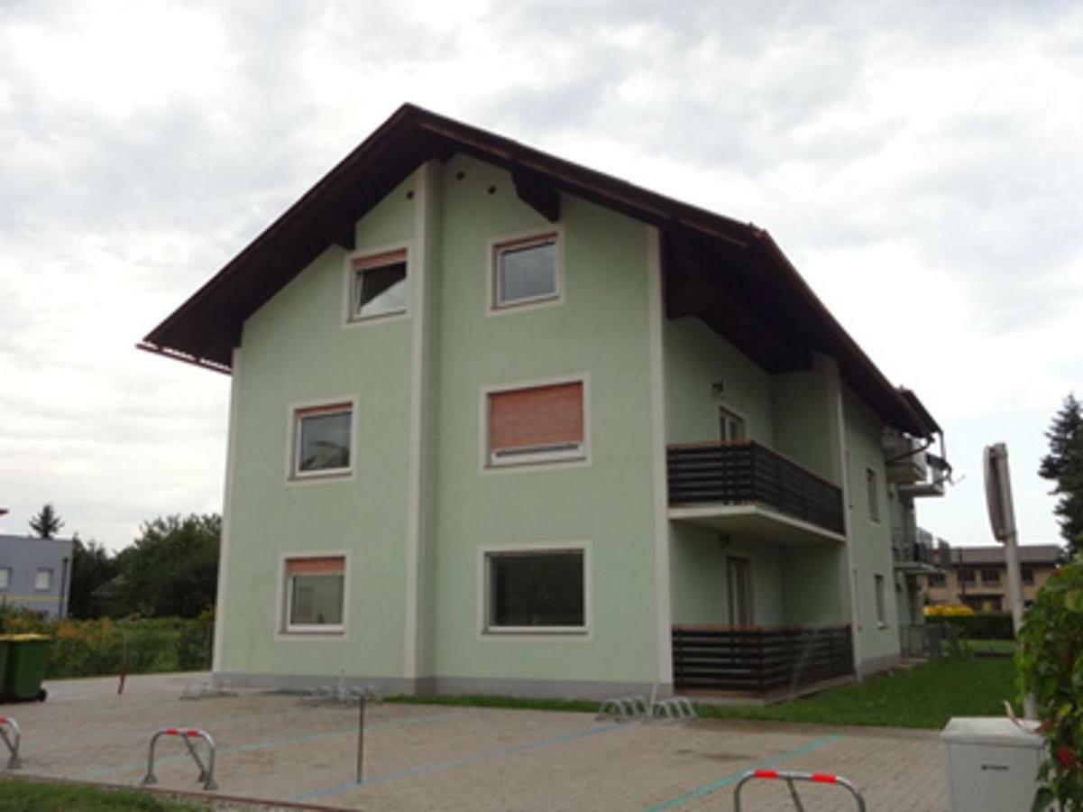 Flataid Apartmenthaus Brauhausstrasse Грац Екстер'єр фото